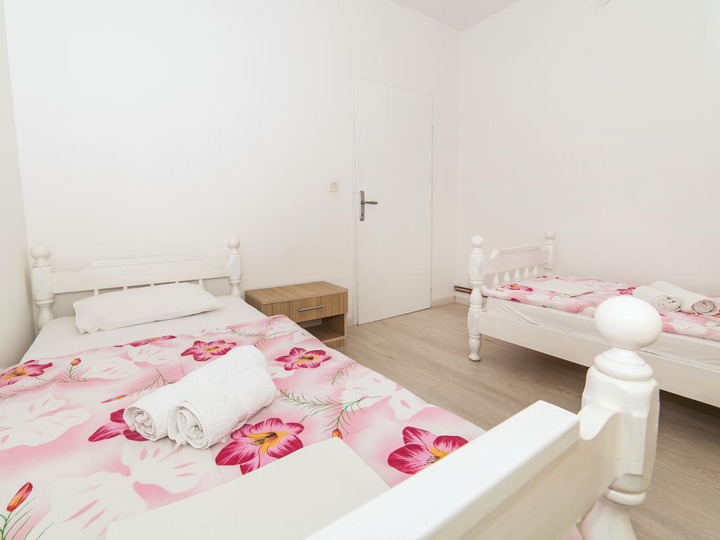 Midzor Apartment Petrovac
